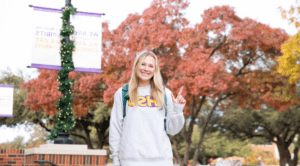 HSU Holiday Christmas Hours - Student Posing